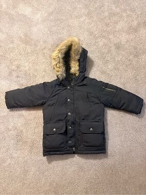 GAP Black Puffer Jacket with Faux Fur Trim